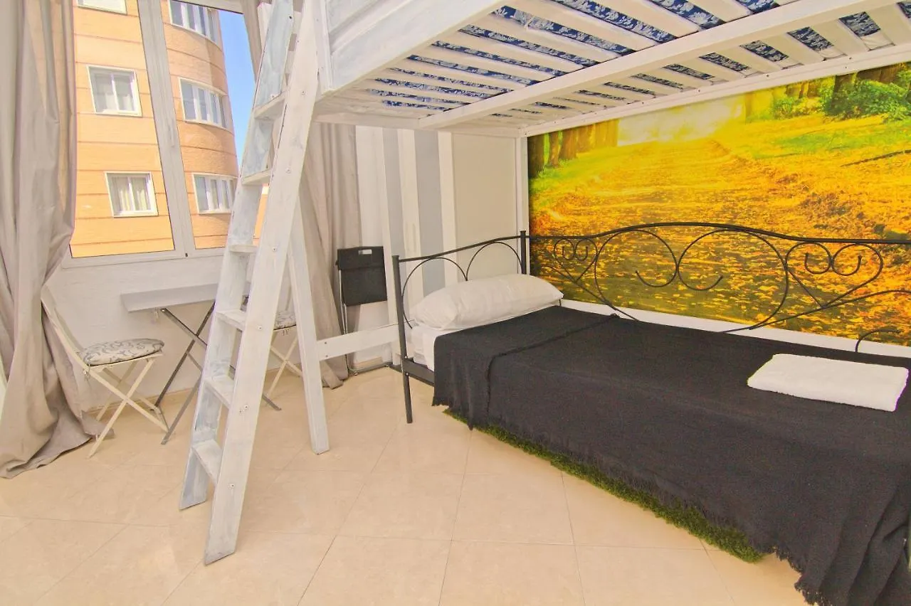 Low Cost Room Mercado Málaga Spagna